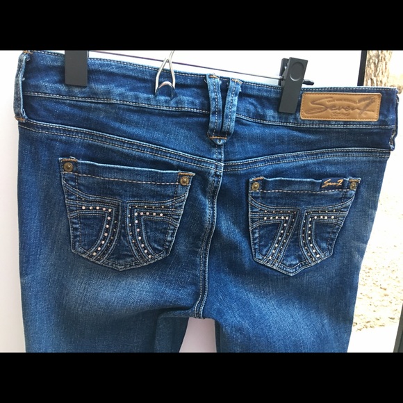 Seven jeans size 4 boot cut. NWOT. Beautiful - Picture 3 of 8